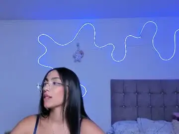 Chaturbate Adult Video Chat of alaia_alegria