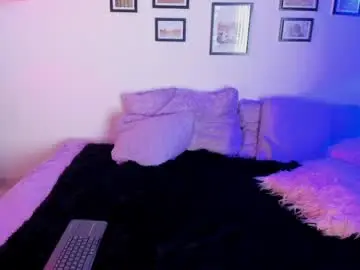 Chaturbate Nude Webcam of belladonaa_