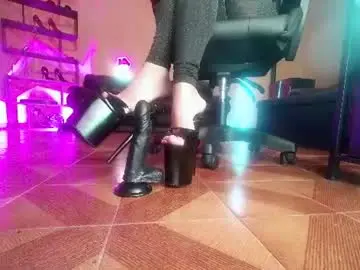Chaturbate Live Porn of monicamaxwell2