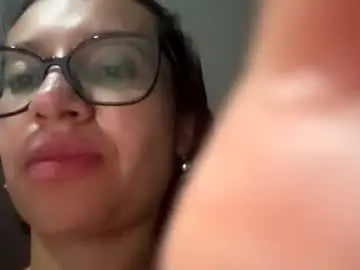Chaturbate Nude Webcam of _alyson