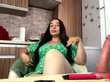 Chaturbate Live Porn of curvybombb