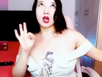 Chaturbate Free Porn Cam of victoria_smile_