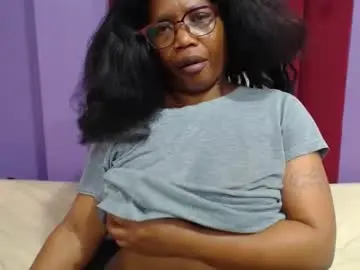 Chaturbate Free Porn Cam of peachassxx