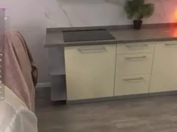 Chaturbate Live Porn of debihenks