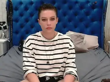 via_mayer from chaturbate