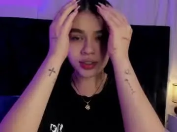 lily_woodz from chaturbate
