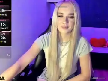 Chaturbate Live Sex of dances_queen