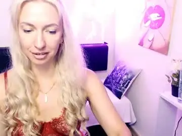 Chaturbate Free Porn Cam of cute_smile_shy