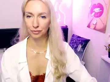 Chaturbate Live Sex of cute_smile_shy
