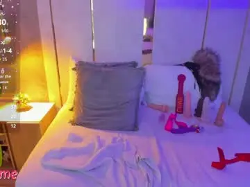 Chaturbate Live Sex Cam of gisela27