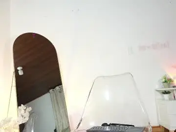 Chaturbate Adult Webcams of selene_starkk