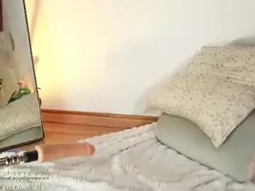 Chaturbate Best live sex cam show of selene_starkk