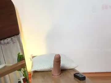 selene_starkk from chaturbate