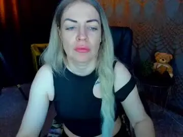Chaturbate Free Porn Cam of anna_snow9