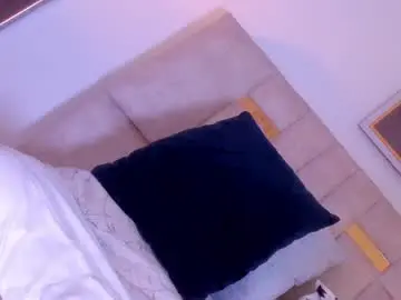 Chaturbate Live Porn of halie728