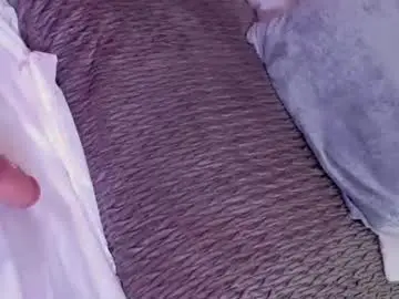 Chaturbate Free Live Porn of halie728
