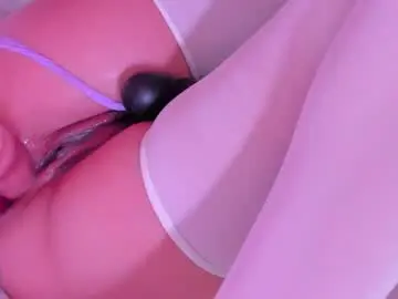 Chaturbate Sex Cam of halie728