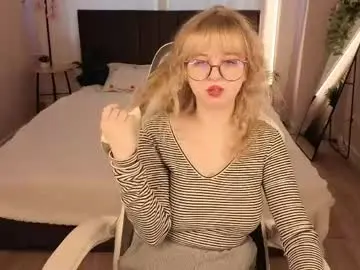 Chaturbate Sex Cam of helen_carson