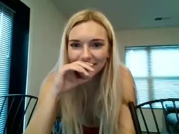 josiexmae from chaturbate