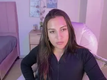 Chaturbate Live Sex Cam of miia_thompson_1