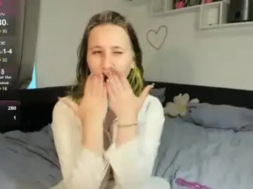 christyw3b from chaturbate