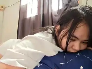 chubbylicious_aria from chaturbate