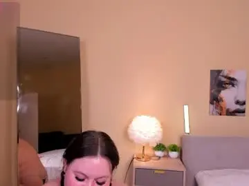 Chaturbate Live Sex Cam of lisa_payne
