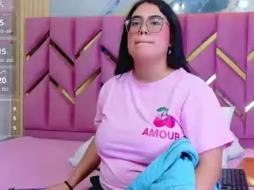 Chaturbate Adult Webcams of curvybuffgirl