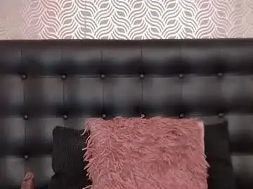 Chaturbate Private Sex Chat of naiaramasson_