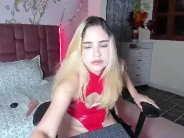 Chaturbate Live Sex Cam of noa_cooperr