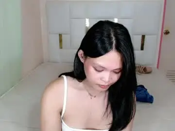 Chaturbate Free Live Porn of urasian_kiesha