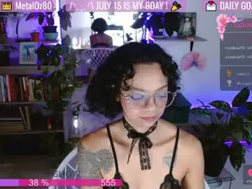 Chaturbate Live Porn of sweet_bluee