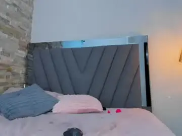 Chaturbate Live Sex of lucia_khan