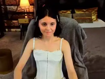 milena_lynn from chaturbate