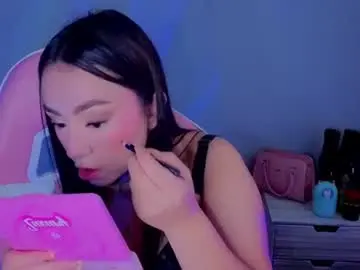 Chaturbate Live Porn of lyavalmont