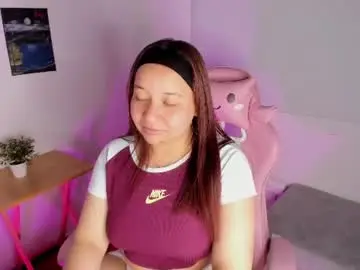 Chaturbate Nude Webcam of ale_alejandra