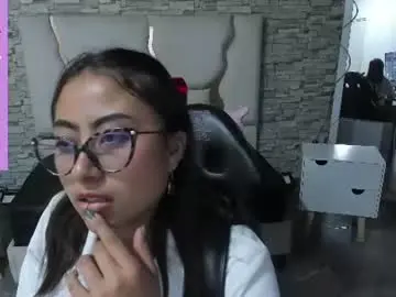 Chaturbate Sex Chat of amhira_tay