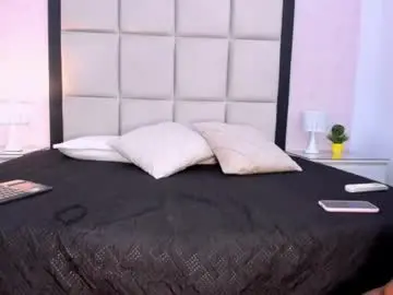Chaturbate Private Sex Chat of treisyvixen