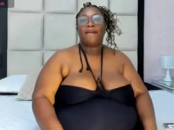 Chaturbate Live Porn of treisyvixen