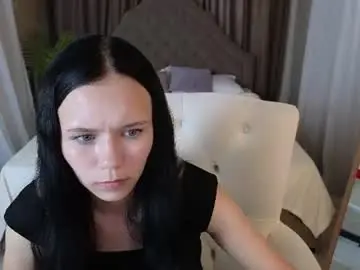 Chaturbate Sex Cam of kira_bliss_
