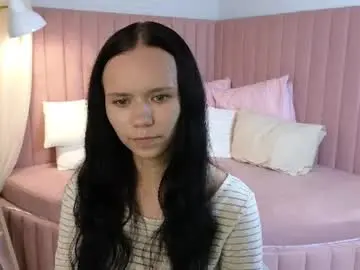 kira_bliss_ from chaturbate