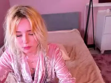 Chaturbate Live Sex of kiki_peach