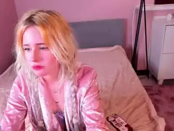 Chaturbate Best live sex cam show of kiki_peach