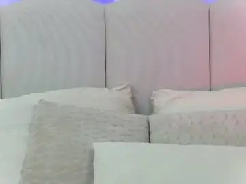 Chaturbate Live Sex Cam of tessa_quin