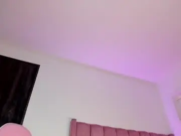 alicethunders from chaturbate