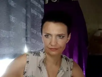 Chaturbate Adult Video Chat of hotmamaqueen234