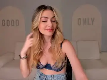 Chaturbate Live Sex of staceywood_