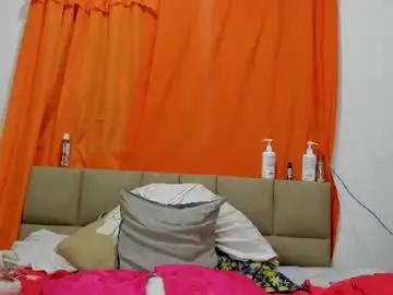 lilybaudyn_ from chaturbate