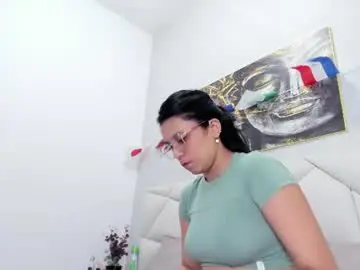 Chaturbate Sex Cam of lunaasmithh