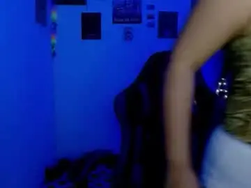 Chaturbate Live Sex Cam of valenbeauty